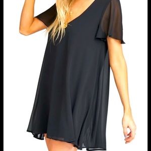 show me your mumu kylie mini dress black ruffle medium wedding party vneck beach